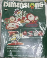 Vtg 1984 Dimensions Felt Embroidery Kit 9512 "Holiday Foursome Ornament Set"