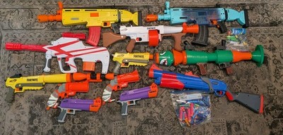 Fortnite NERF bundle of 12 Blasters with big bag of darts