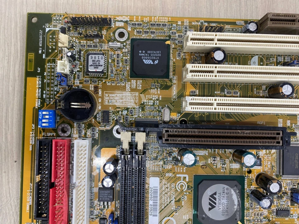 GIGABYTE GA-7ZMMH SOCKET 462 2X DDR AGP PCI AMR MATX - Image 3 of 4