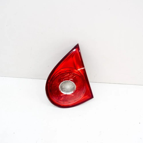 VOLKSWAGEN GOLF MK5 Schrägheck Heckklappen-Rücklicht rechts 1K6945094G 2006