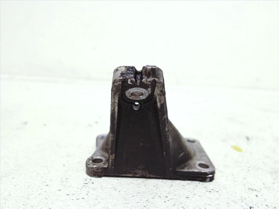 1997-2001 Infiniti Q45 Driver Side Motor Mount Bracket 11233-6P000 *4.1L V8 - Imagem 2 de 4
