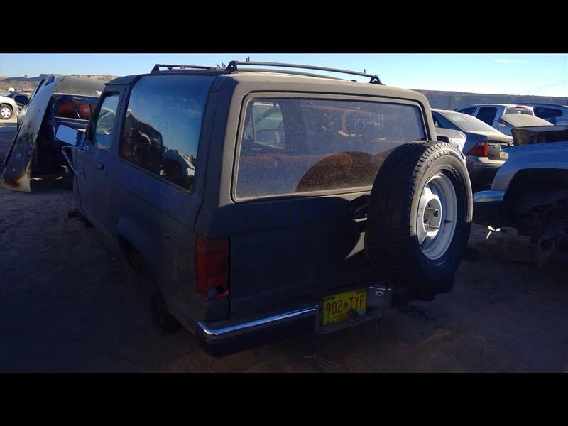 Used Front Axle Assembly Front 4WD fits: 1987 Ford Bronco ii 3.73 ratio Front Gr - Image 4 of 4