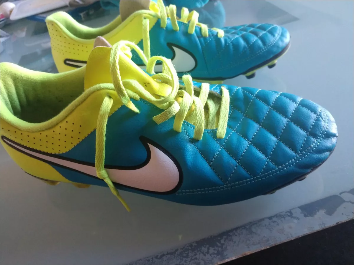Nike tiempo hotsell size 10