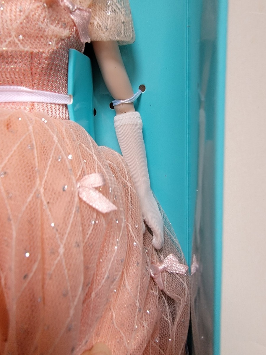 NRFB PEACH PARFAIT POPPY PARKER 12