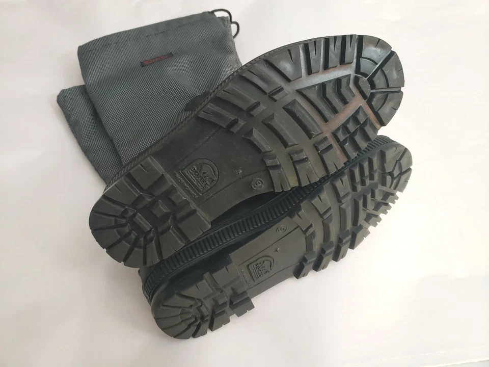 Botas de nieve de invierno Sorel negras/blancas a cuadros hasta la rodilla con forros para mujer talla 9 Foto 3 de 4