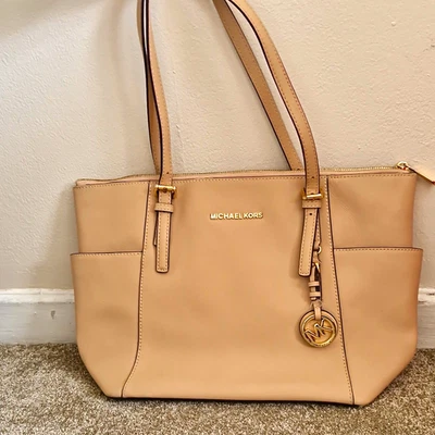 Michael Kors Beige Leather Zip Tote Gold HW MK Charm 30F2GTTT8L