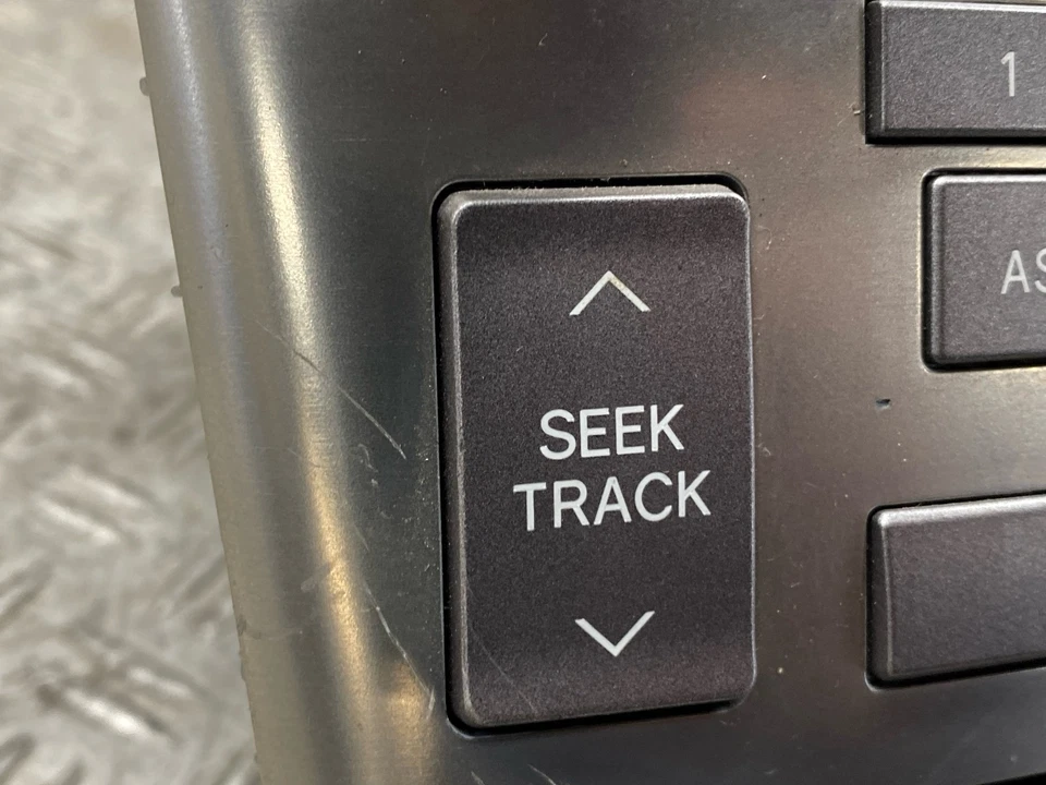 84995 Radio TOYOTA Avensis (T25) 86120-05080 - Bild 2 von 4