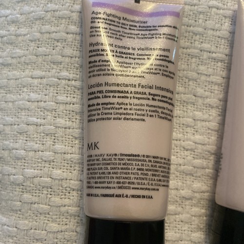 Lot Of 2 Mary Kay Timewise Age Fighting Moisturizer 3 oz Combination-Oily New - Afbeelding 8 van 8