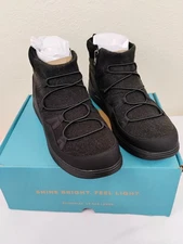 Bzees Tahoe Cloud Technology Fleece Black Booties Women's Size 11M New In Box