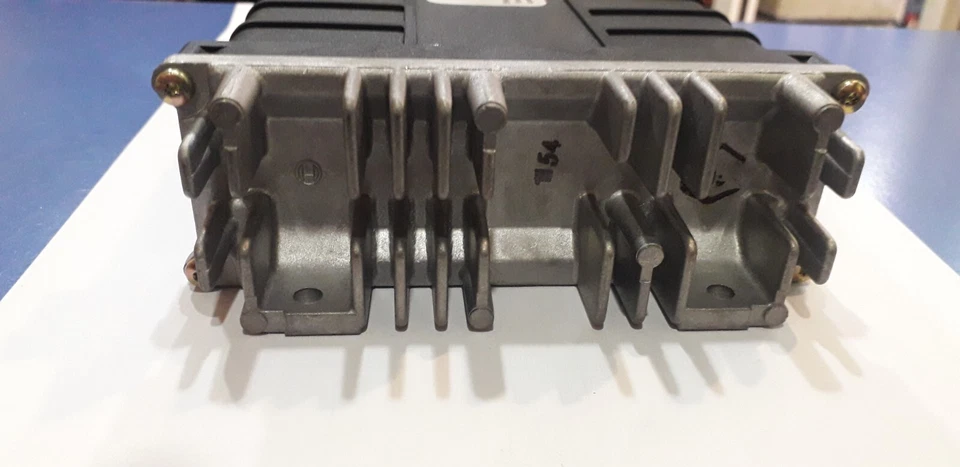 NEW FIAT UNO INJECTION CONTROL UNIT (BOSCH 0280000725) - Image 3 of 4