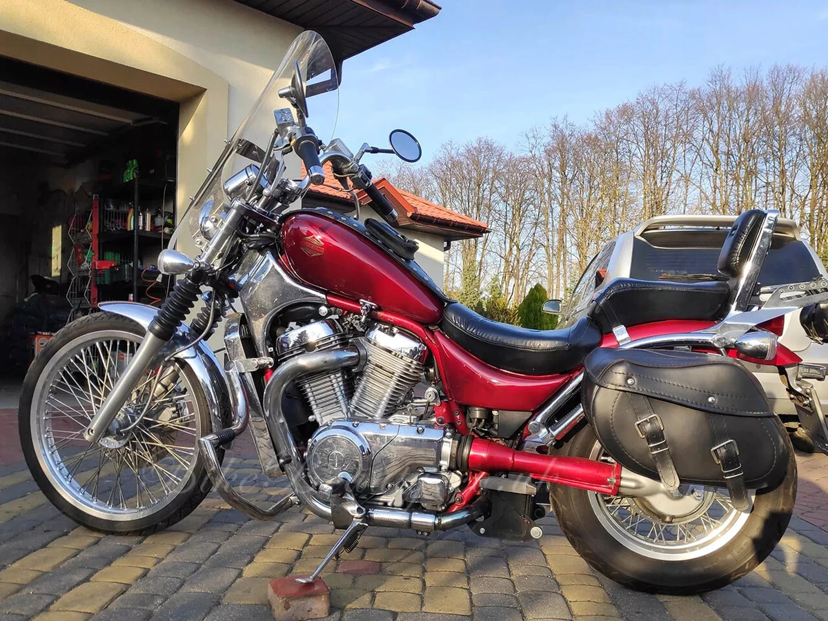 Highway pegs suzuki clearance intruder