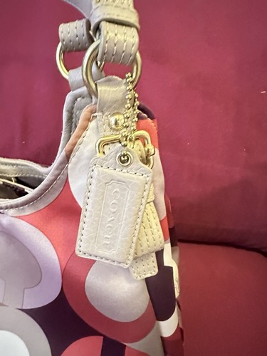 Coach 18764 Madison Op Art Satin Maggie Mia Schultertasche - Lila Mehrfarbig - Bild 20 von 23