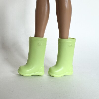 2000 Mattel RAIN OR SUN Shine BARBIE Doll 29179 *REPLACEMENT GREEN BOOTS