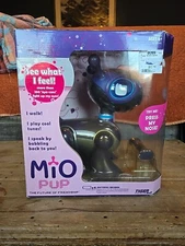 Tiger Electronics Ultra-Cool High-Tech Robotics Hasbro Oye Mio Pup Purple & Blue