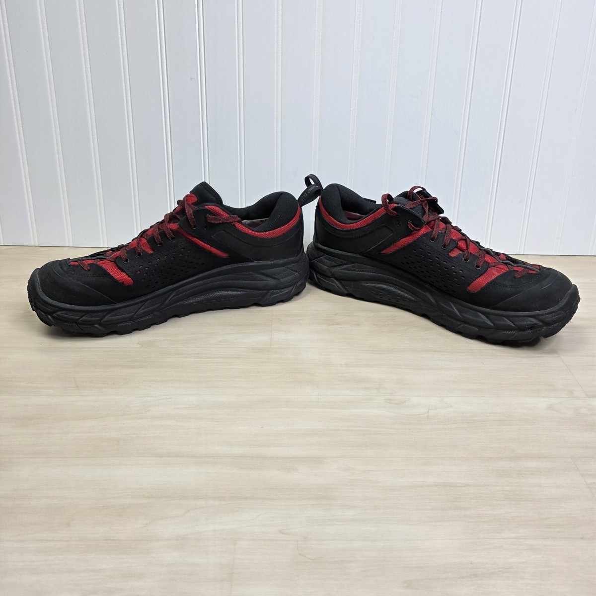 ホカオネオネ TOR ULTRA LOW EG black / red 27.5