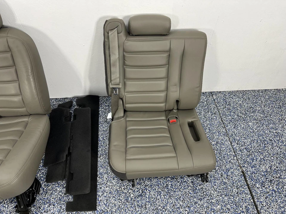 2004 Hummer H2 First Second Third Row Leather seats Console Trim Panels Foto 4 de 4