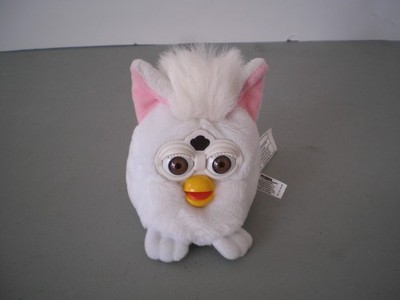 Tiger Electronics original white Furby buddies bean bag toy, vintage, clean