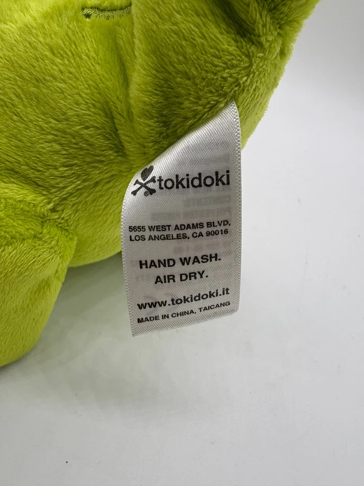 Brinquedo de pelúcia Tokidoki Kaiju Godzilla Green Monster Reptar Kawaii manga 10” - Imagem 4 de 4
