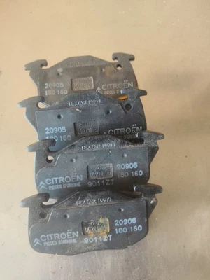 Plaquettes de frein CITROEN TEXTAR 20905 20906 180 160 SAXO 106 - Photo 1/2