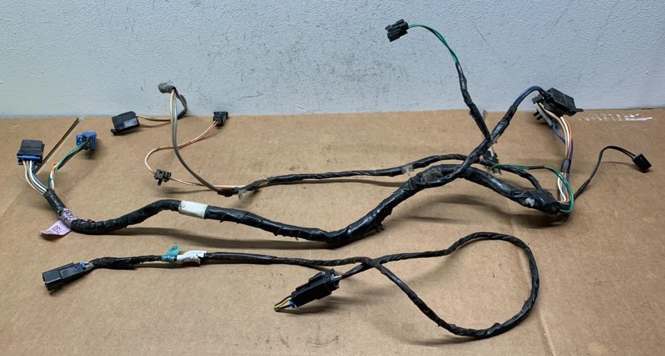 Arnés de cableado de puerta de pasajero camioneta Chevy GMC C/K1500 1995-1999 Silverado 7130 Foto 2 de 4