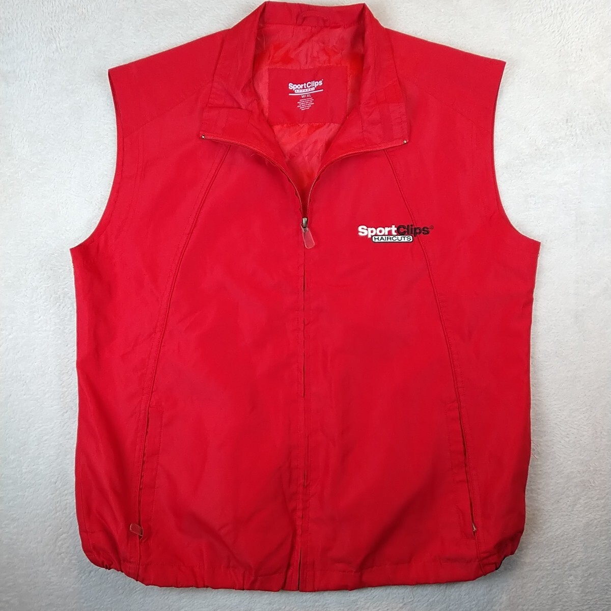 Sport Clips Employee Vest Womens XL Red Lightweight Wind Vest