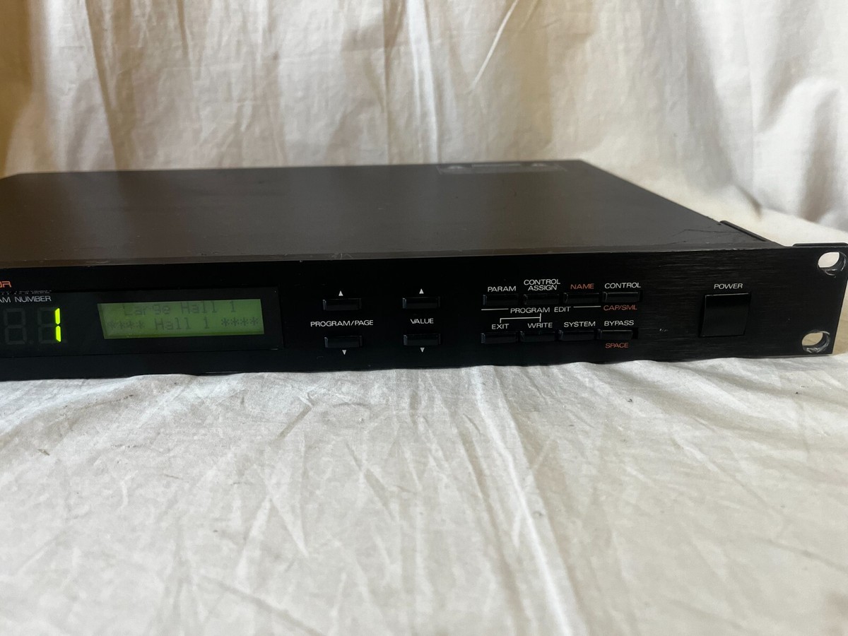 Roland RSP-550 Stereo Signal Processor New internal battery