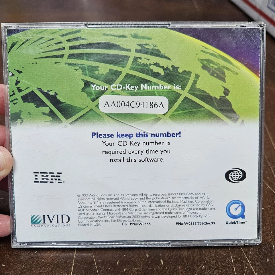 Vtg IBM Millennium 2000 (Deluxe Edition) World Book Users Guide 2 CDS - Image 2 of 4
