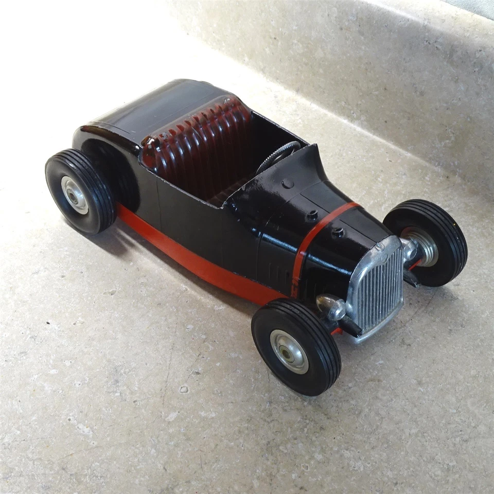 Vintage All American Hot Rod Tether Car Racer, Toy Vehicle Black-Red - Image 4 of 4