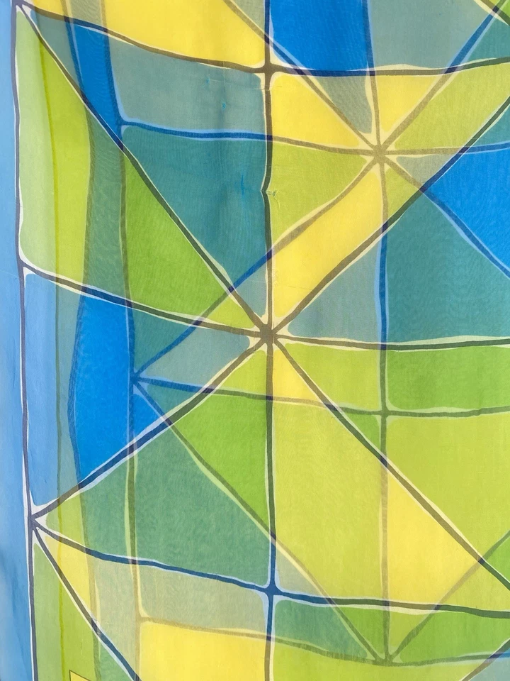 Bufanda para mujer Yves Saint Laurent verde/azul seda patrón geométrico 60"/17" Foto 3 de 4