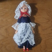 9" Vintage 1970s Uneeda Doll Co. American Gem Collectible Plastic Doll Toy 