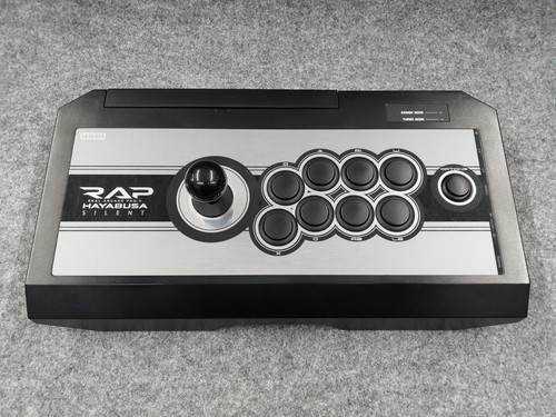 Hori Ps4-047 Arcade Controller - Picture 2 of 8