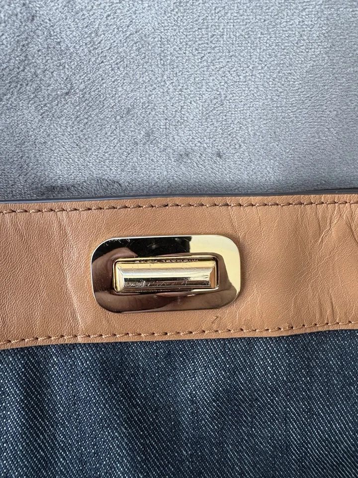 Michael Kors Sullivan Grande Cuero Azul Marino Denim Bolso Mensajero Borde de Cuero Foto 2 de 4