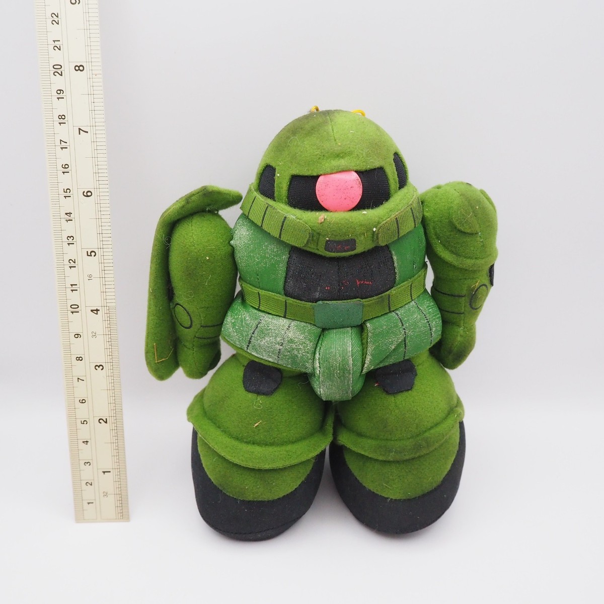 JK62 JUNK Zaku II Mobile Suit Gundam 2004 Banpresto Doll Toy 7