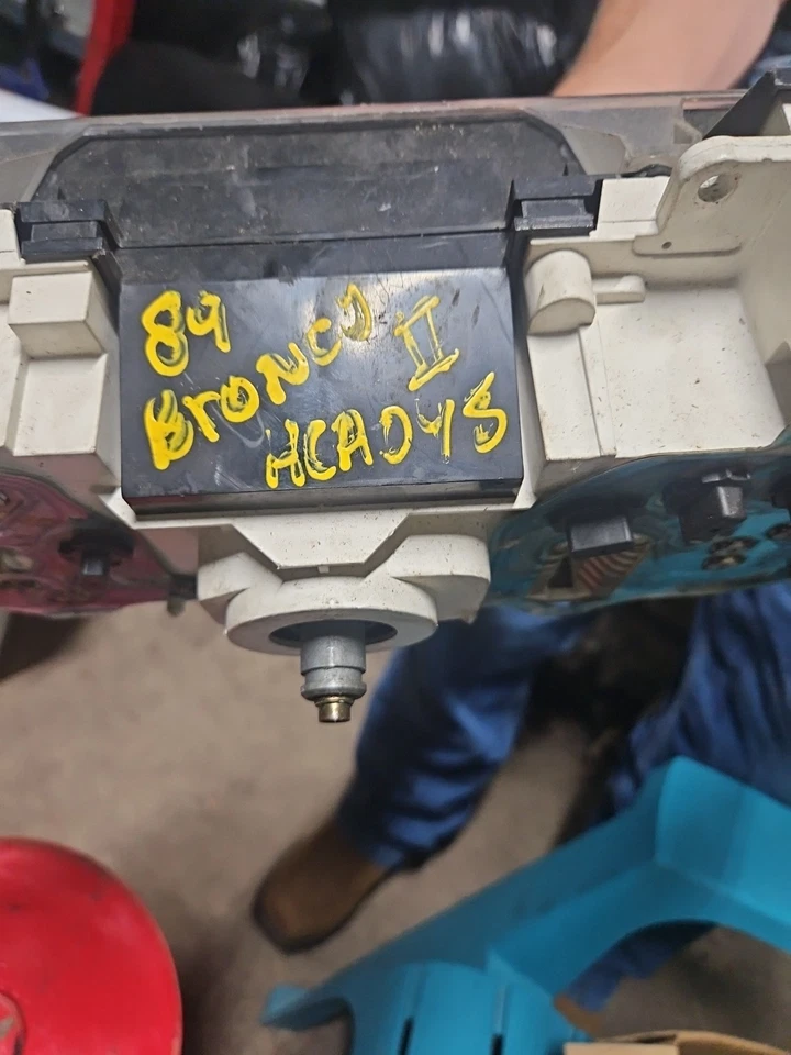 Ford Bronco II 1989-1992/Ranger velocímetro usado Foto 4 de 4