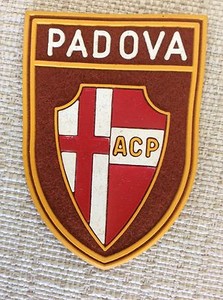 Patch Scudetto Roma Da Stirare - 2 Unità 8x6 Cm, Ricamate, Termoadesive Per Abbigliamento