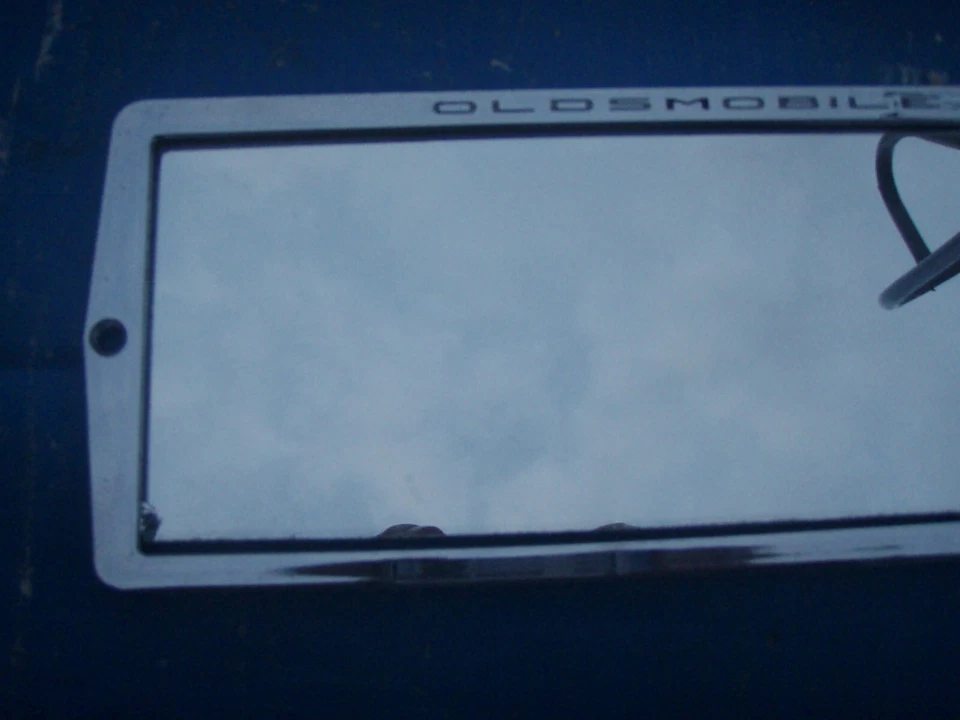 1963 64 65 66 1967 Oldsmobile F85 Cutlass 442 cromo tocador espejo bisel 588204 Foto 3 de 4