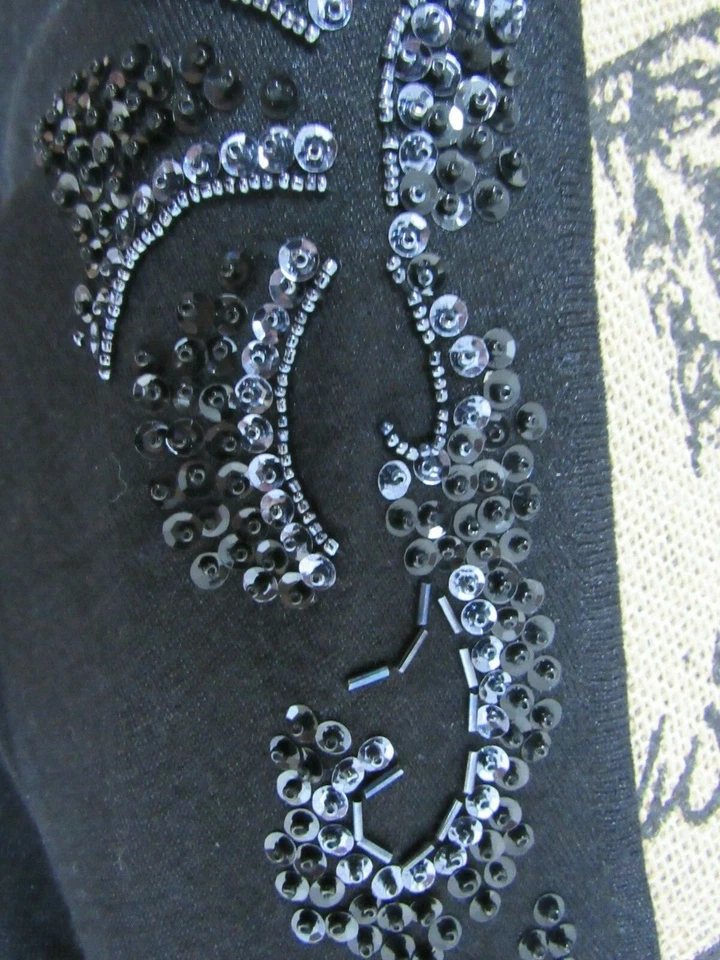 CASA BLANCA MERCADO NEGRO, SUÉTER MUJER SEDA NEGRO BL CUELLO EN V CUENTAS, TALLA M Foto 3 de 4