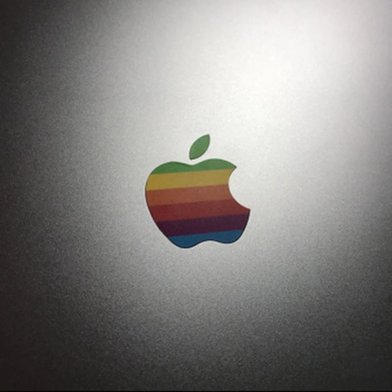 Macbook air 2020 logo light deals