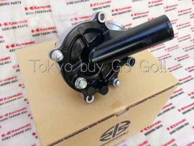 3Kawasaki Ninja ZX-10R ZX1000 Water Pump 49044-0005 NEW