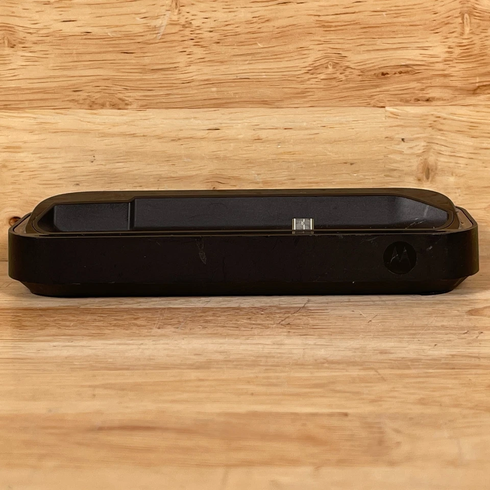 Motorola Bionic CSD-8111 Black Mini-USB Multimedia Charging Docking Station - Image 2 of 4