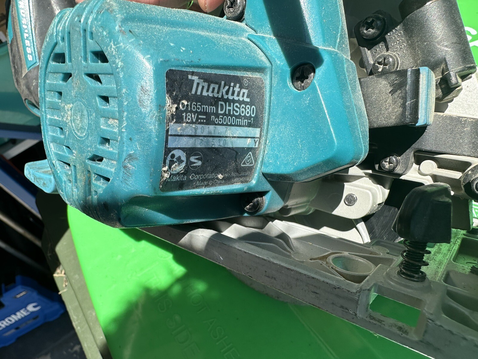Makita 18v Circular Saw Brushless Dhs680 Rowville eBay