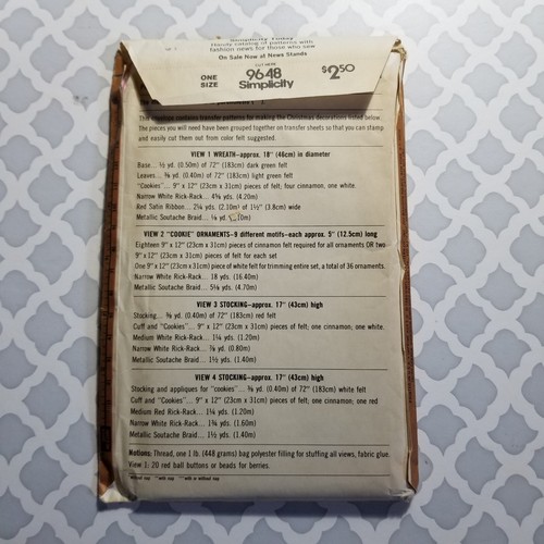 Vintage Christmas Sewing Pattern Ornament Wreath Stocking Simplicity 9648 UNCUT - Picture 2 of 2