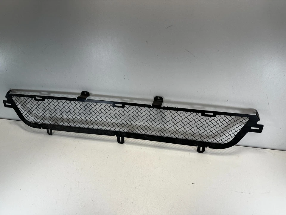 ¡COMO NUEVO! Aston Martin DB9 2004-2011 REJILLA MALLA INFERIOR OEM Foto 4 de 4