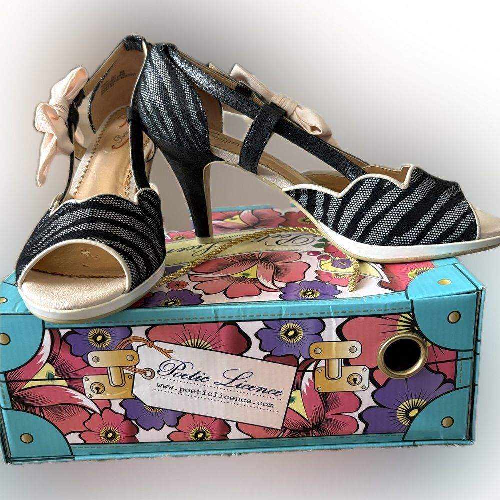 Poetic License peep toe Black 'lace' stilettos with pink bow - 9