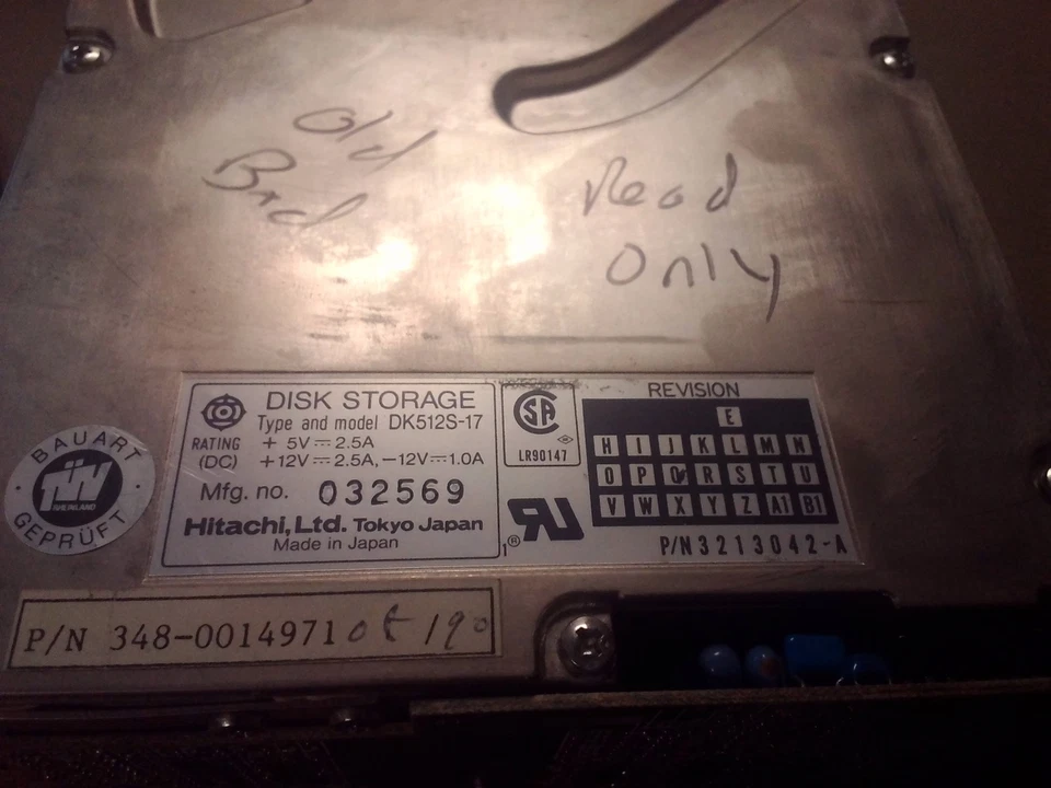 Hitachi DK512S-17 170MB SMD 5.25" Disk Drive - Image 4 of 4