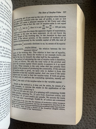 Capital: A Critique of Political Economy, Volume 1 (Penguin Classics) Karl Marx - Picture 5 of 12