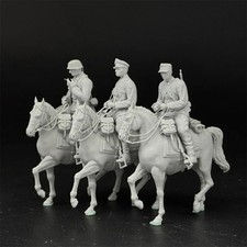 1/35 German officers and soldiers RESIN FIGURE MODEL KIT Unassembled Unpainted