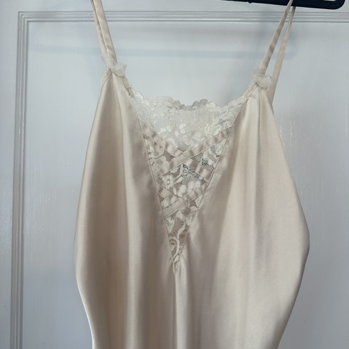 Kathy Lee Robe and Nightgown Set Womens Medium Ivory Satin Lace Trim Sleepwear - Picture 11 of 15