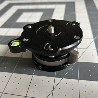 Cayer Leveling Base for tripod (Fast Shipping)