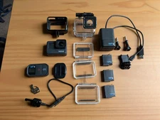 GoPro Hero 7 Black 4K Camera BUNDLE w/ Super Suit, 3 Batteries & Smart Remote